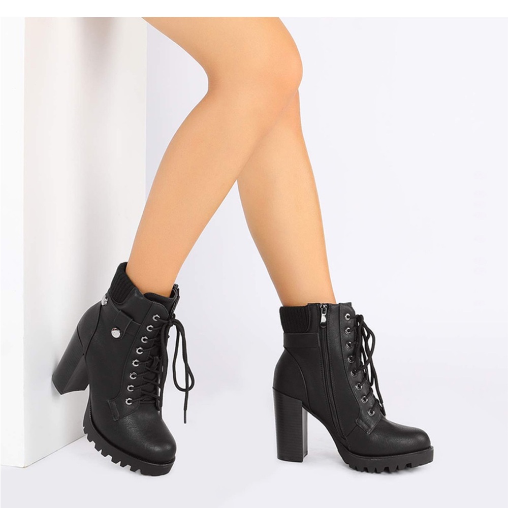 Dream Pairs Chunky Round-Toe High Heel Ankle Boots - Picture 5 of 7